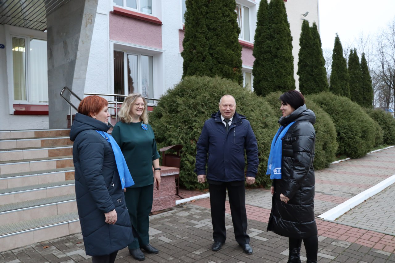 Докшичанки принимают участие во II Республиканском форуме сельских женщин -  Докшицкое районное объединение организаций профсоюзов